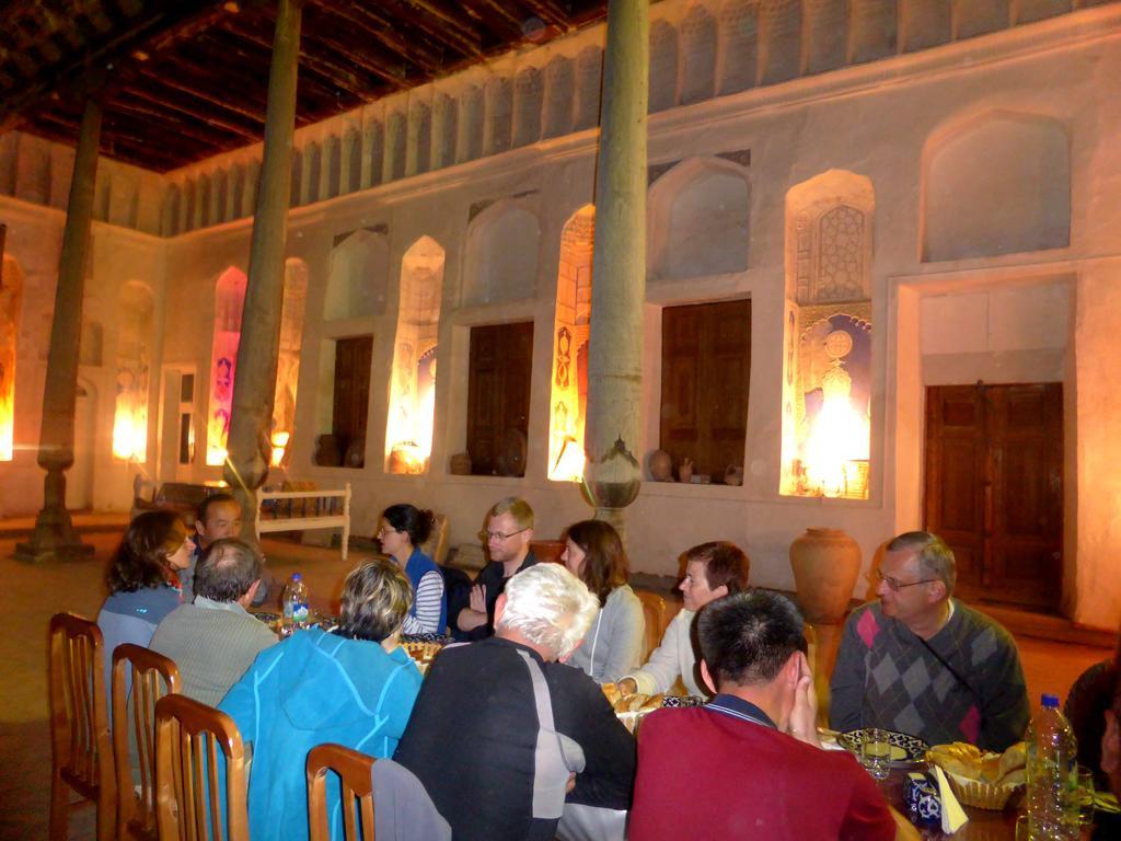 Hovli Poyon Hotel Bukhara Eksteriør billede
